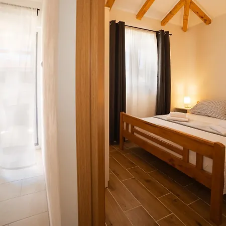 Kuca Mare Holiday home *